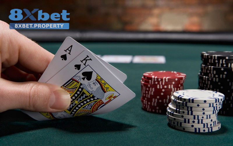 Trải nghiệm Poker 8xBet trực tuyến với giao diện mượt mà, bảo mật cao và nhiều bàn chơi hấp dẫn Trải nghiệm Poker 8xBet trực tuyến với giao diện mượt mà, bảo mật cao và nhiều bàn chơi hấp dẫn